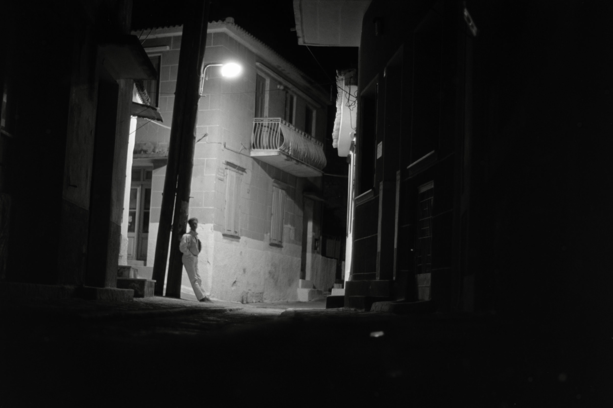 AHP F1991 09 001 sc250507 img33 NLP